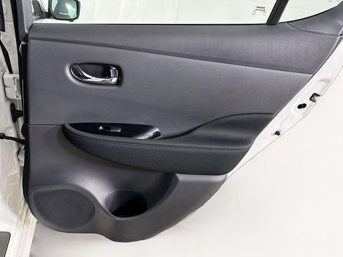 Used 2023 Nissan Leaf SV Plus image 30