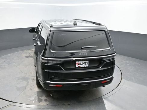 New 2026 Jeep Grand Wagoneer Limited AWD/4WD image 41