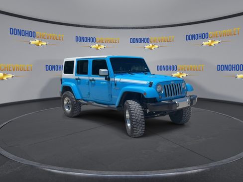 Used 2017 Jeep Wrangler Unlimited Sahara w/ Quick Order Package 24E Chief AWD/4WD image 5