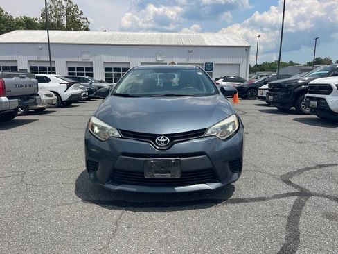 Used 2014 Toyota Corolla LE FWD image 8