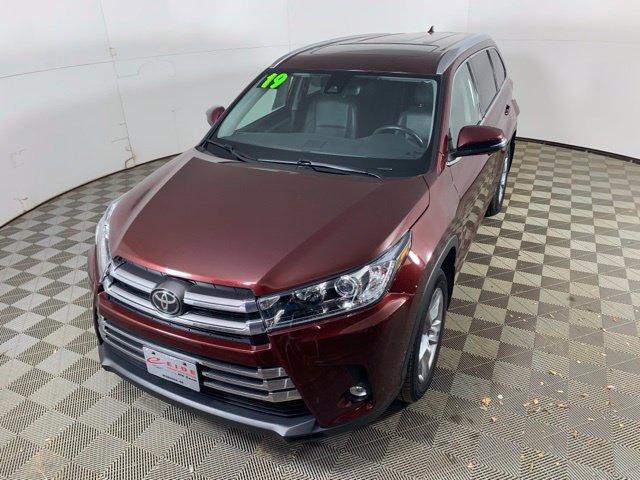 Used 2019 Toyota Highlander Limited AWD/4WD image 19