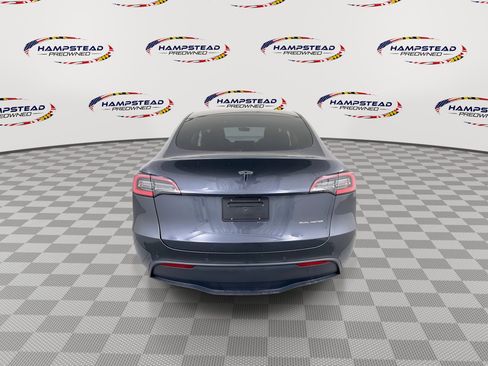 Used 2021 Tesla Model Y Long Range image 7