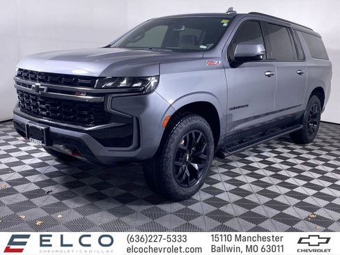 Certified 2022 Chevrolet Suburban Z71 w/ Luxury Package AWD/4WD image 1