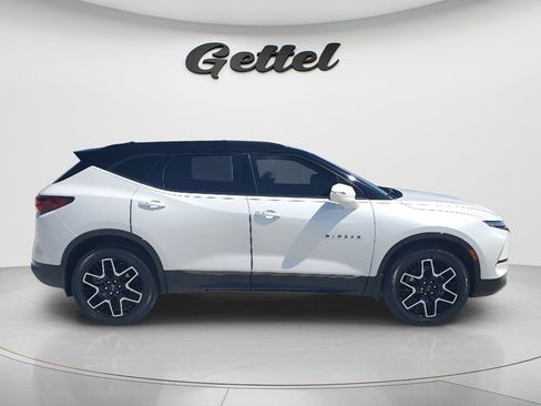 Used 2024 Chevrolet Blazer RS w/ Driver Confidence II Package FWD image 4