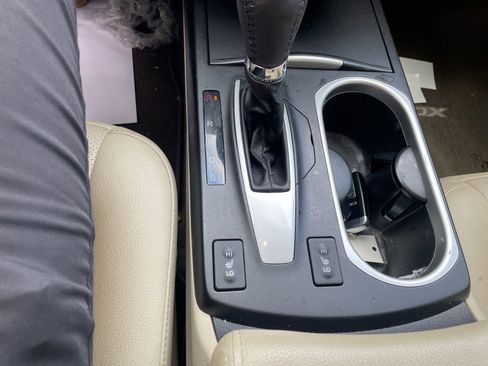 Used 2016 Acura RDX FWD w/ Technology Package image 11