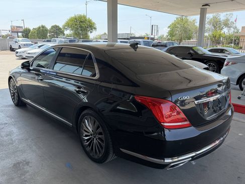 Used 2019 Genesis G90 3.3T Premium RWD image 6