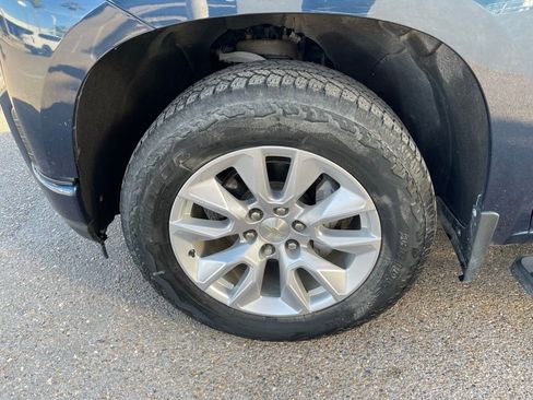 Used 2022 Chevrolet Silverado 1500 Custom w/ Safety Confidence Package image 20