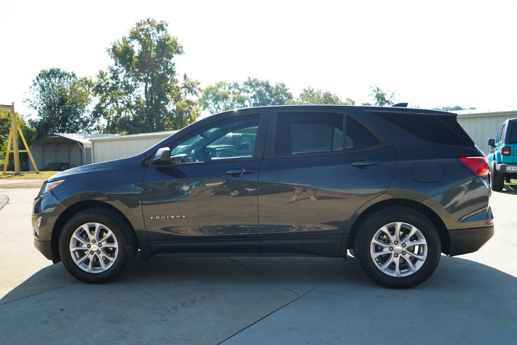 Used 2020 Chevrolet Equinox LS w/ LS Convenience Package FWD image 23