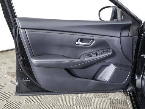 Used 2024 Nissan Sentra SV w/ All-Weather Package FWD image 21