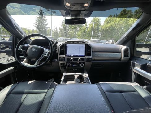 Used 2022 Ford F250 Lariat w/ Black Appearance Package AWD/4WD image 17