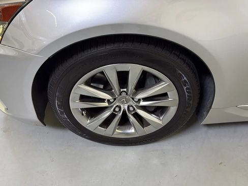 Used 2015 Lexus LS 460 image 29
