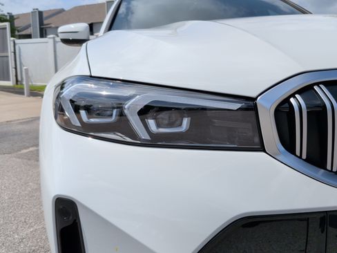 New 2026 BMW 330i xDrive Sedan w/ M Sport Package AWD/4WD image 3