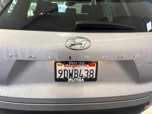 Used 2022 Hyundai Palisade SE AWD/4WD image 13