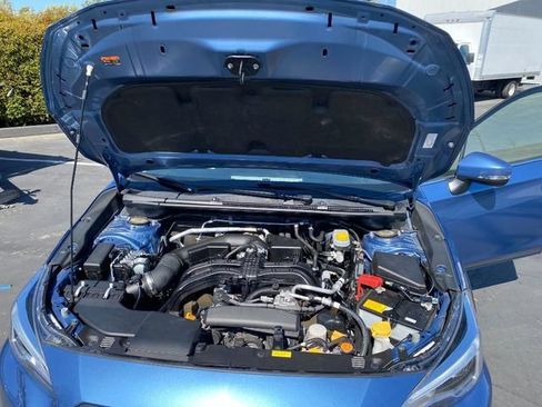 Used 2021 Subaru Crosstrek 2.5i Limited w/ Moonroof Package 2 AWD/4WD image 6