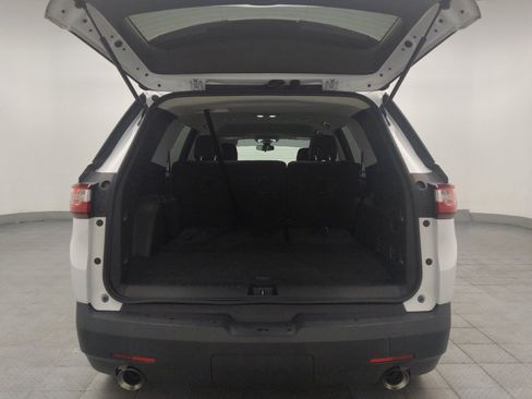 Used 2018 Chevrolet Traverse LS FWD image 29