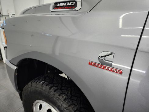 Used 2022 RAM 3500 Big Horn w/ Level B Equipment Group image 39