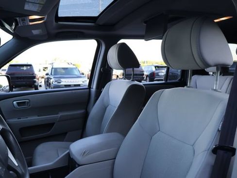 Used 2015 Honda Pilot SE image 13