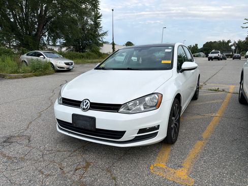 Used 2016 Volkswagen Golf SE FWD image 9