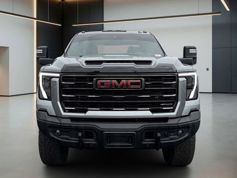 Used 2025 GMC Sierra 2500 AT4X w/ AT4X AEV Edition AWD/4WD image 8
