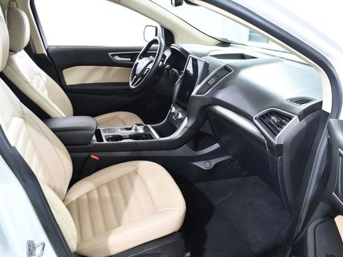Used 2022 Ford Edge SEL w/ Convenience Package image 10