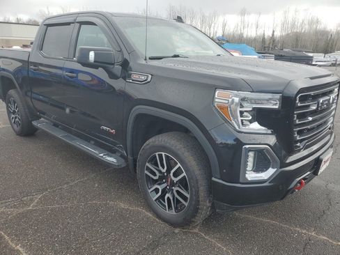Used 2020 GMC Sierra 1500 AT4 w/ AT4 Premium Package image 8