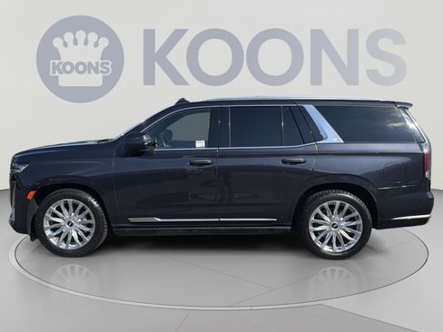 Used 2023 Cadillac Escalade Premium Luxury w/ Performance Package AWD/4WD image 2