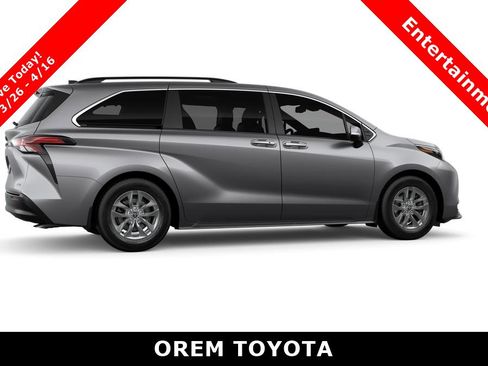 New 2026 Toyota Sienna XLE image 11