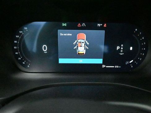 New 2026 Volvo XC60 B5 Core w/ Climate Package image 20