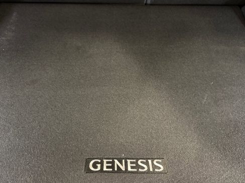New 2026 Genesis GV70 2.5T Sport Prestige AWD/4WD image 15