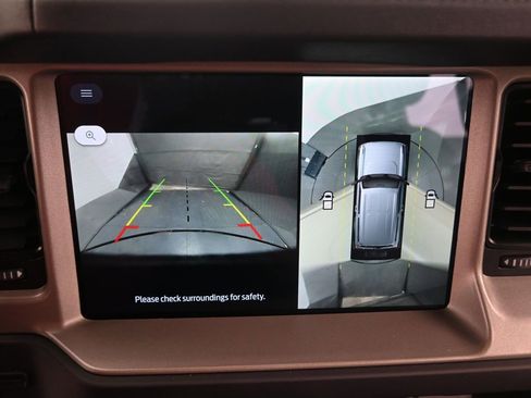 Used 2025 Ford Bronco Outer Banks image 20