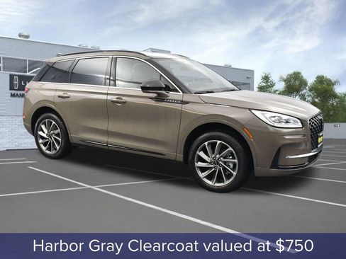 New 2026 Lincoln Corsair Grand Touring image 3