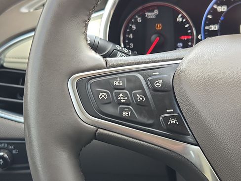 Used 2024 Chevrolet Malibu LT FWD image 18