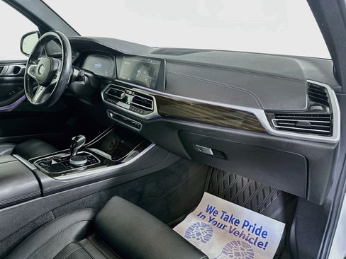Used 2023 BMW X5 xDrive40i w/ M Sport Package AWD/4WD image 29
