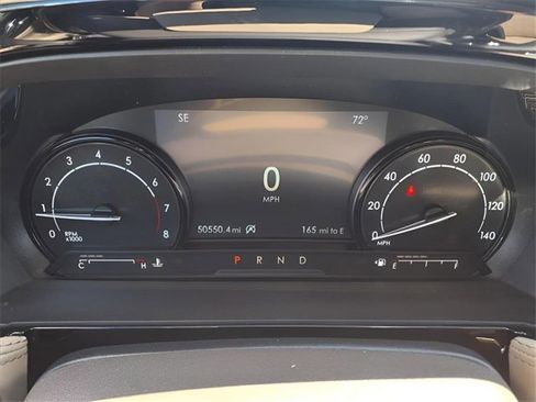 Used 2021 Lincoln Corsair AWD w/ Premium Package image 30