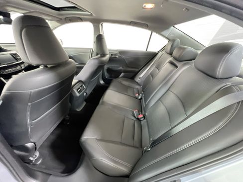 Used 2016 Honda Accord EX-L image 25