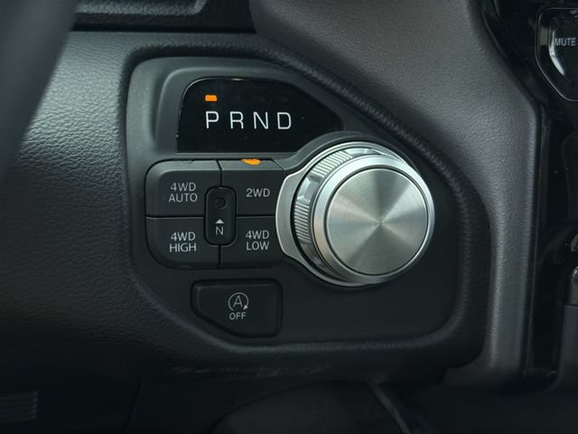 Used 2025 RAM 1500 Laramie AWD/4WD image 30