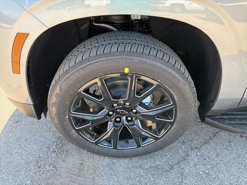 New 2026 Chevrolet Tahoe LT AWD/4WD image 9