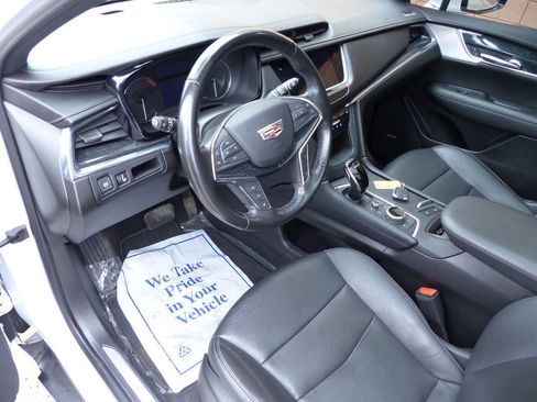 Used 2021 Cadillac XT5 Premium Luxury AWD/4WD image 25
