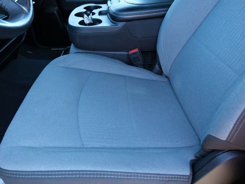 Used 2024 RAM 2500 Big Horn w/ Bed Utility Group image 23