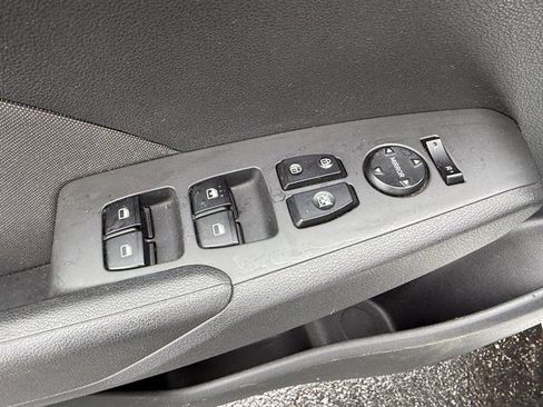 Used 2019 Hyundai Accent SE FWD image 8
