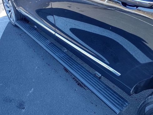 Certified 2023 Lincoln Navigator L Reserve image 10