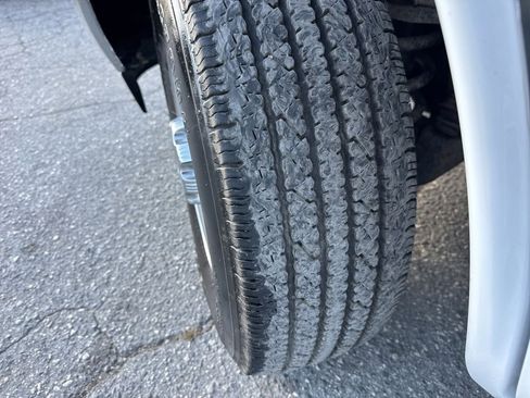 Used 2023 GMC Savana 2500 image 23