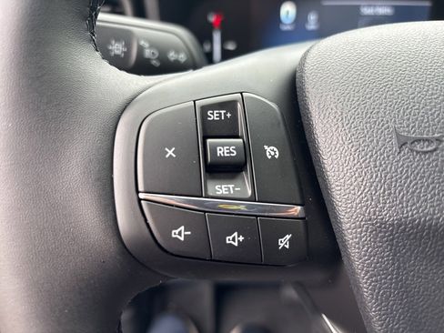 New 2025 Ford Maverick XLT w/ XLT Luxury Package image 24