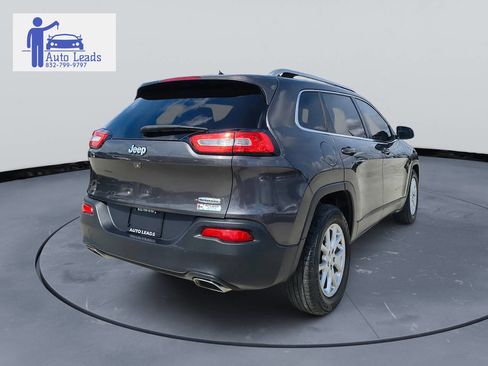 Used 2015 Jeep Cherokee Latitude image 5