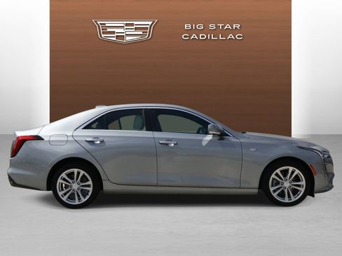 Used 2026 Cadillac CT4 Luxury RWD image 6