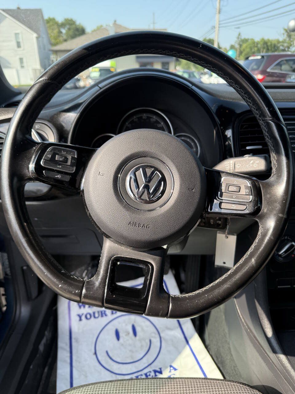 Used 2018 Volkswagen Beetle 2.0T S FWD image 12