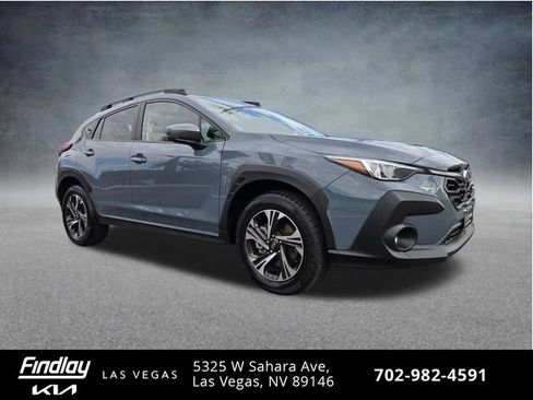 Used 2024 Subaru Crosstrek 2.0i Premium AWD/4WD image 3