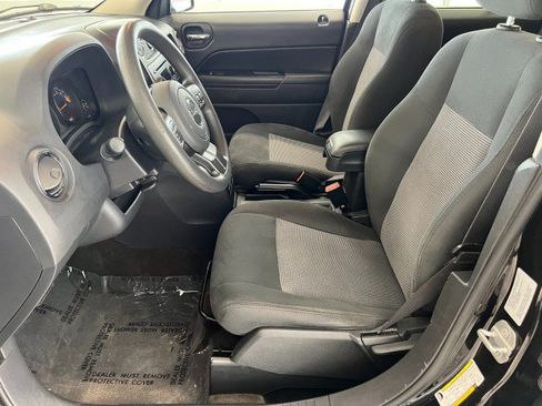 Used 2016 Jeep Patriot Sport w/ Power Value Group FWD image 9