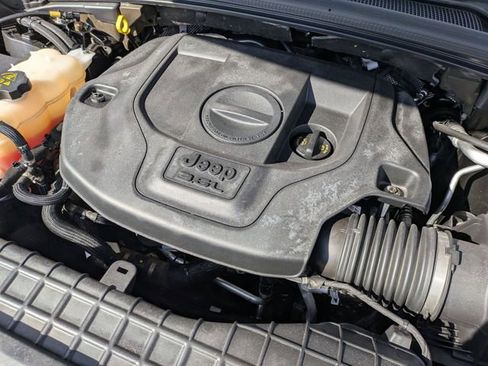 Certified 2021 Jeep Grand Cherokee L Summit w/ Advanced Protech Group IV image 31