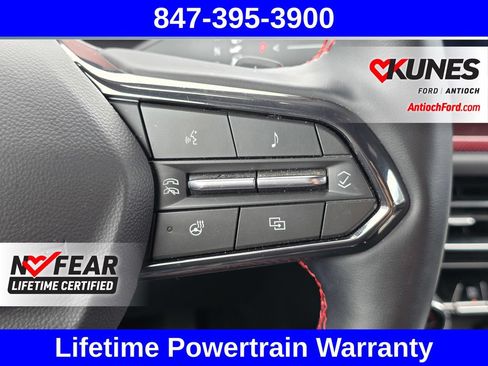 Used 2024 Chevrolet Traverse RS AWD/4WD image 45